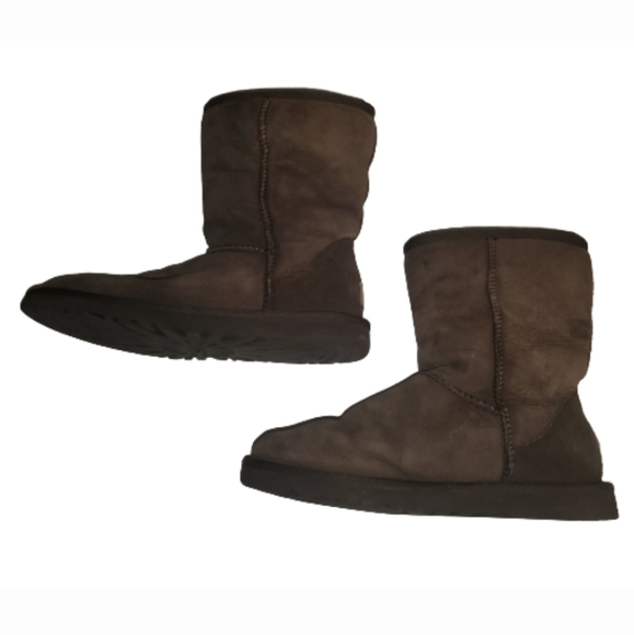 UGG Classic II Short Boot Chocolate Brown 6 - Picture 6 of 11